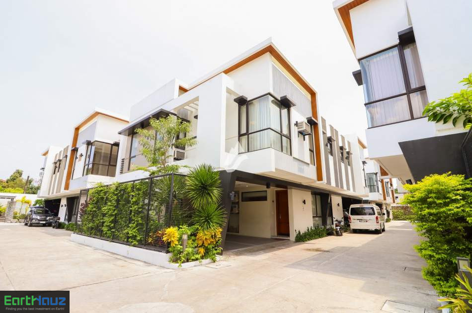 Brand New 3BR Townhouse in Mariposa, Quezon City