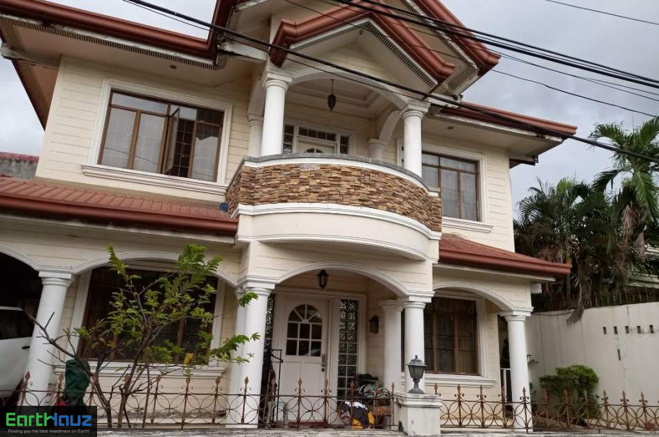 5BR Fully-Furnished House and Lot for Sale in Taguig
