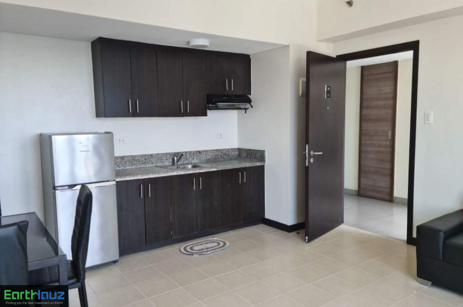 2BR Condo Unit for Rent in San Lorenzo Place Makati