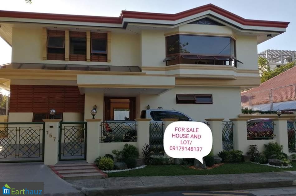 5 Br House and Lot for SALE in Ayala Alabang